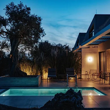 Olive Blue Thassos Luxury * אסטריס