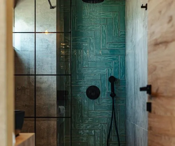 Olive Blue Thassos Luxury Astris